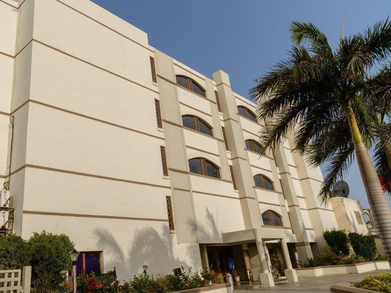 Quality Inn Palms Gāndhīdhām Exterior foto