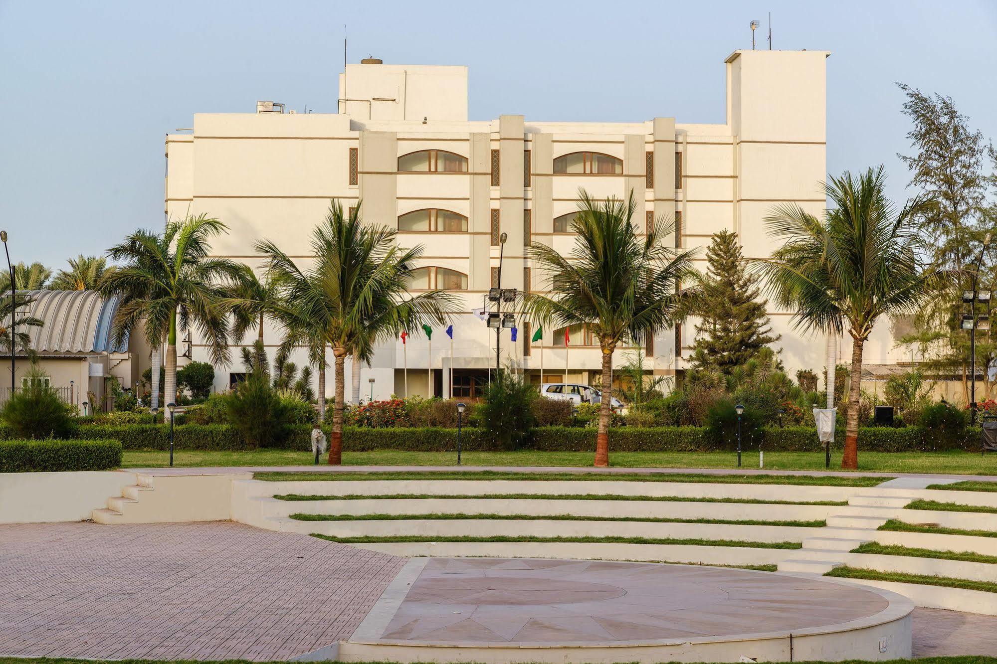 Quality Inn Palms Gāndhīdhām Exterior foto
